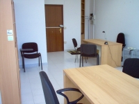 Uffici arredati